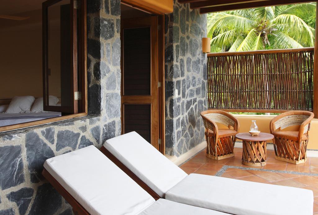 Hotel Casa Don Francisco Ixtapa  Extérieur photo