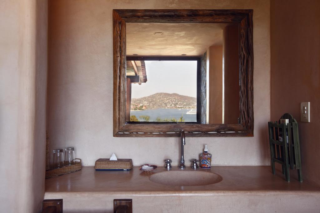 Hotel Casa Don Francisco Ixtapa  Extérieur photo