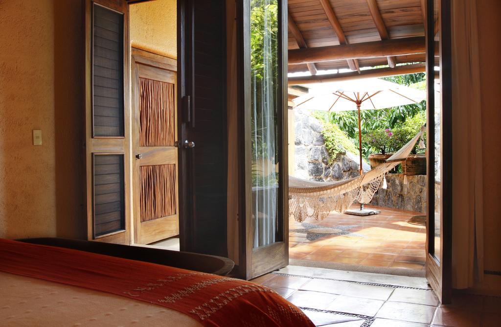 Hotel Casa Don Francisco Ixtapa  Extérieur photo
