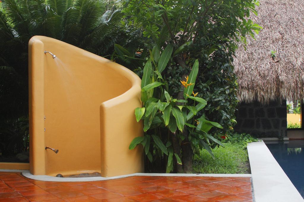 Hotel Casa Don Francisco Ixtapa  Extérieur photo